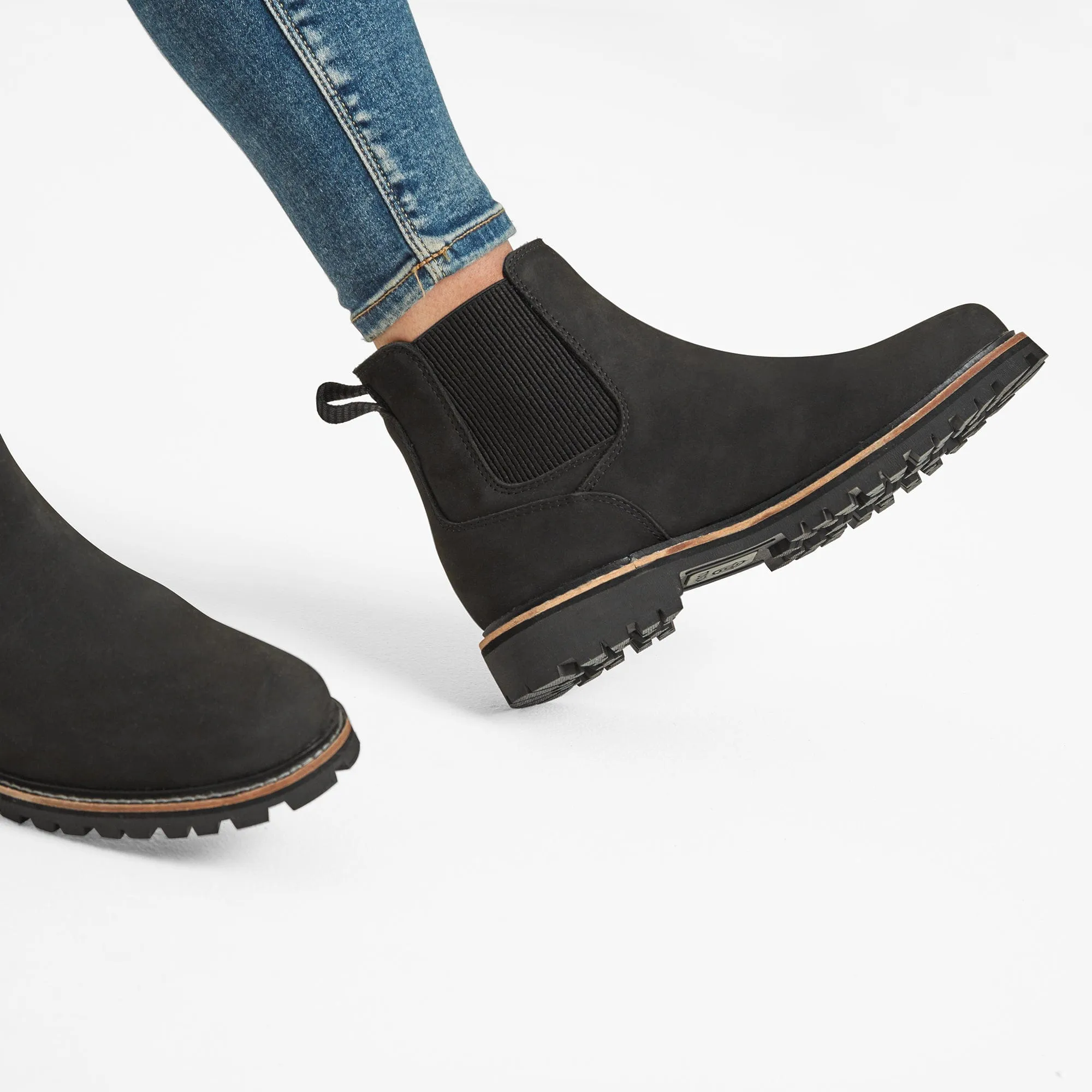 Canyon Womens Chelsea Boot - Black