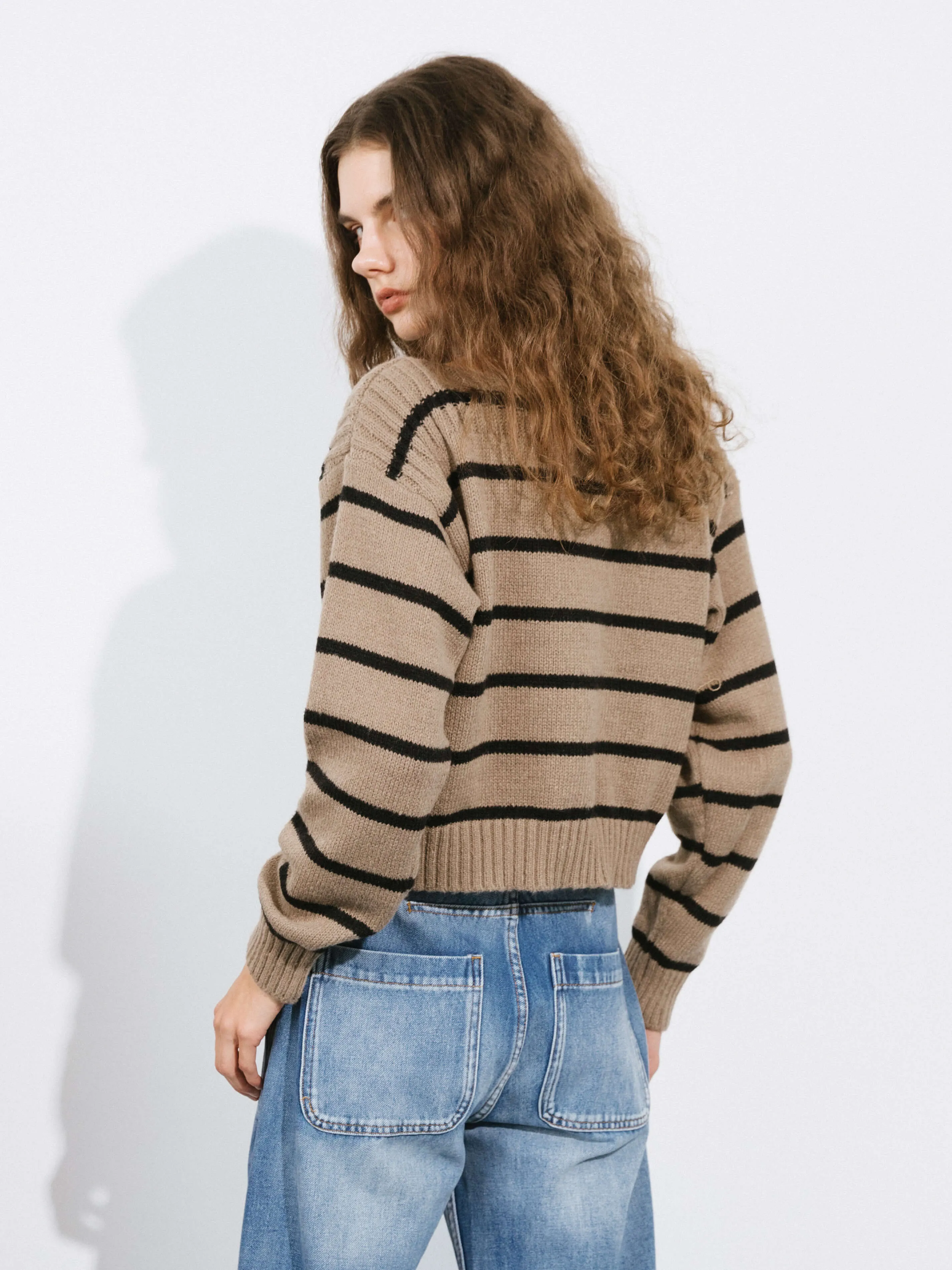 Large Collar Striped Contrast Color Sweater