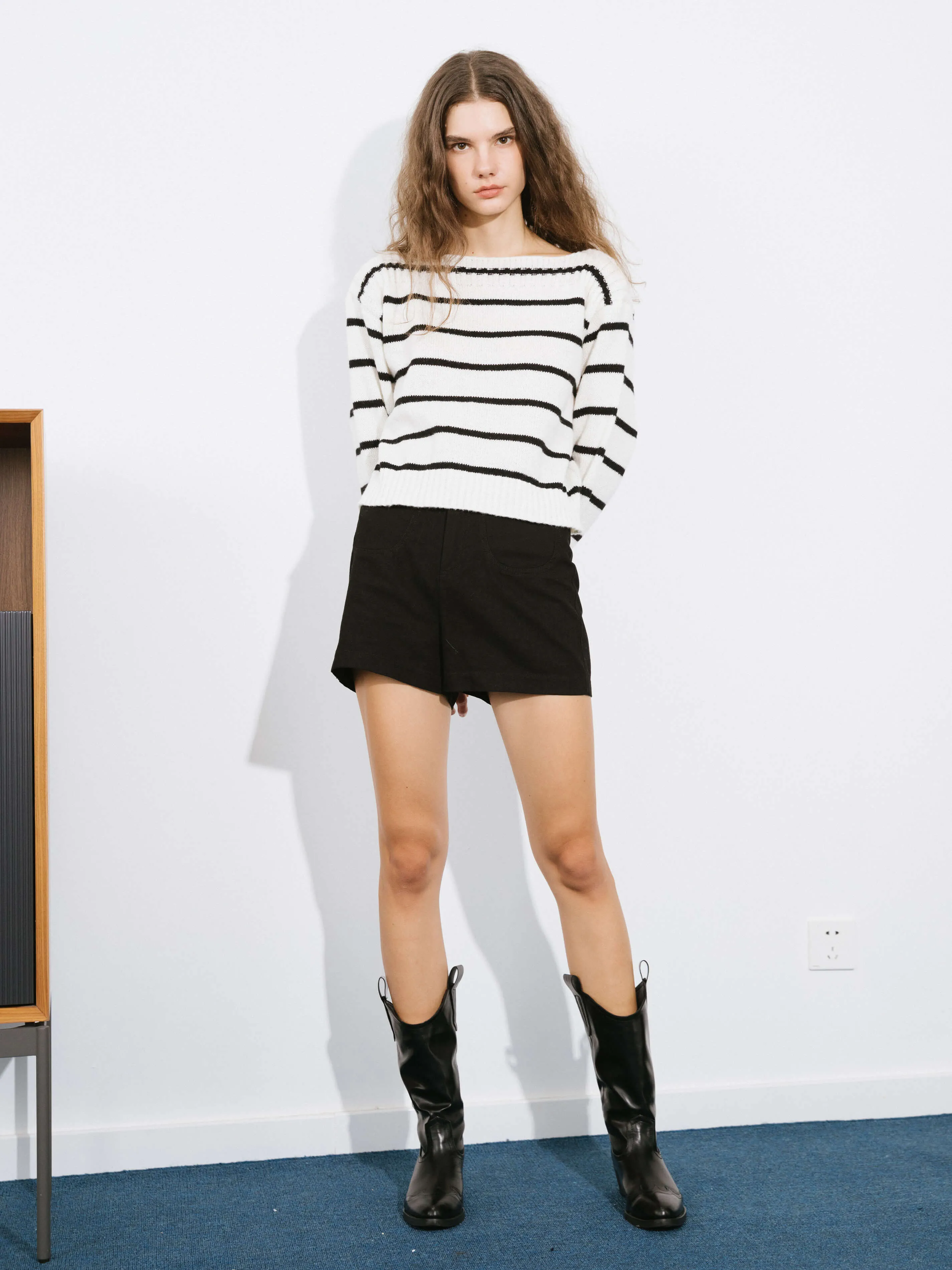 Large Collar Striped Contrast Color Sweater