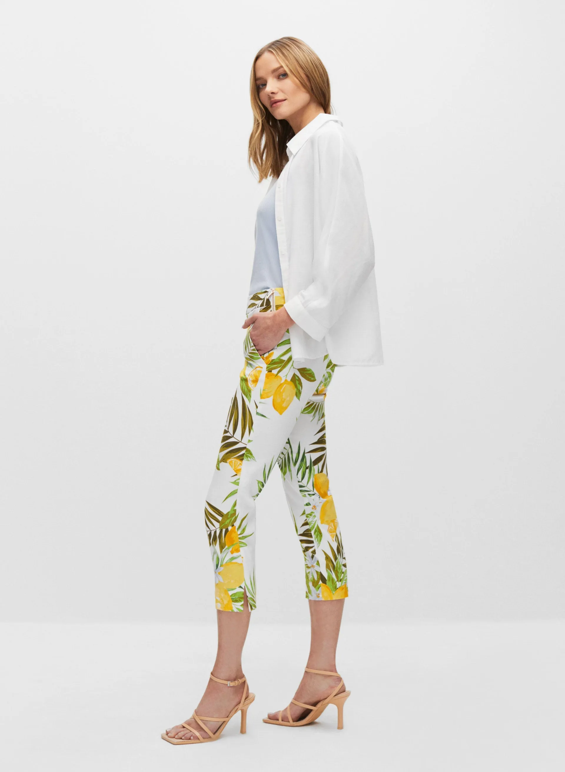 Lemon Print Stretch Capris