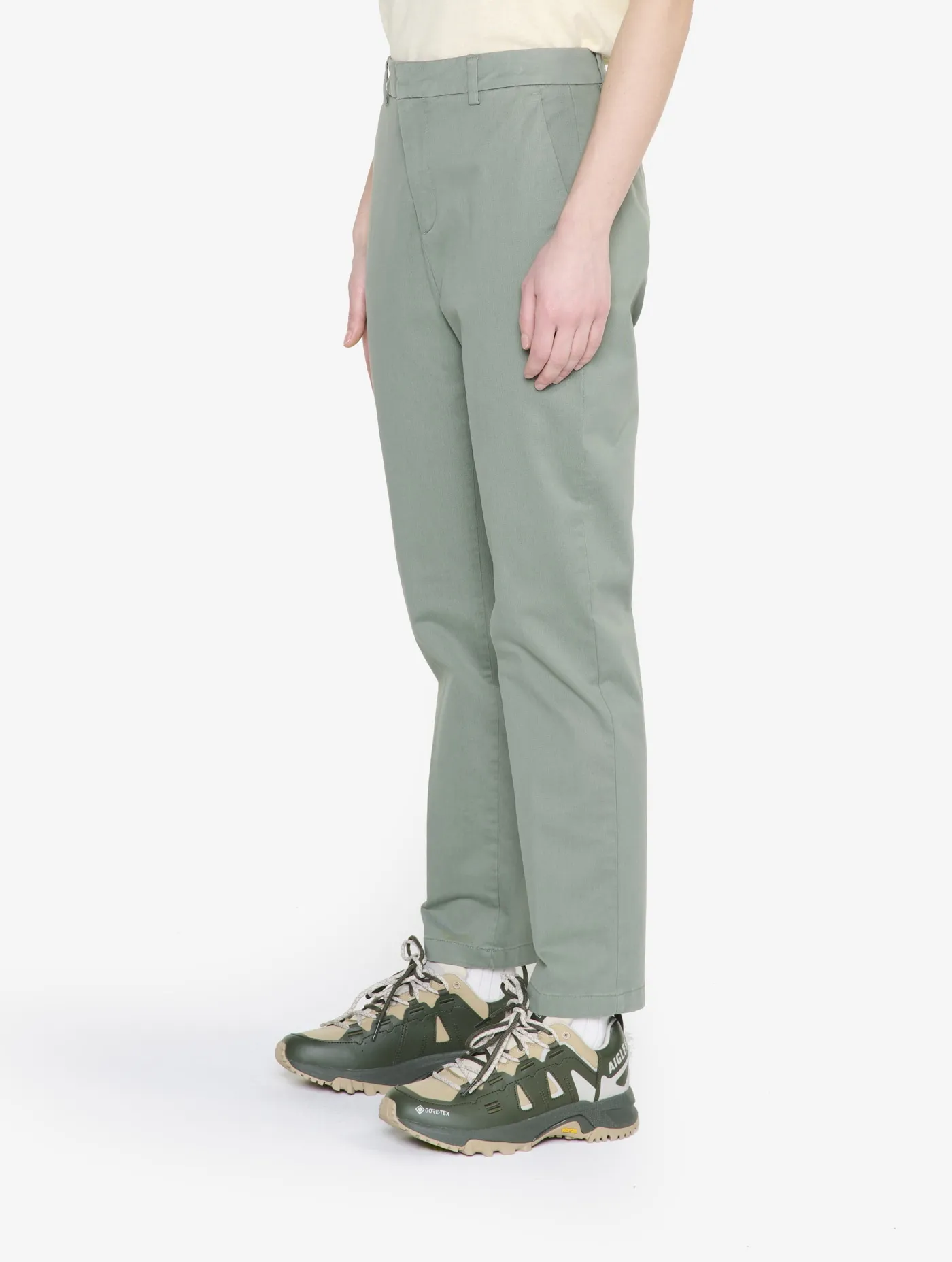 Straight Chinos Pant