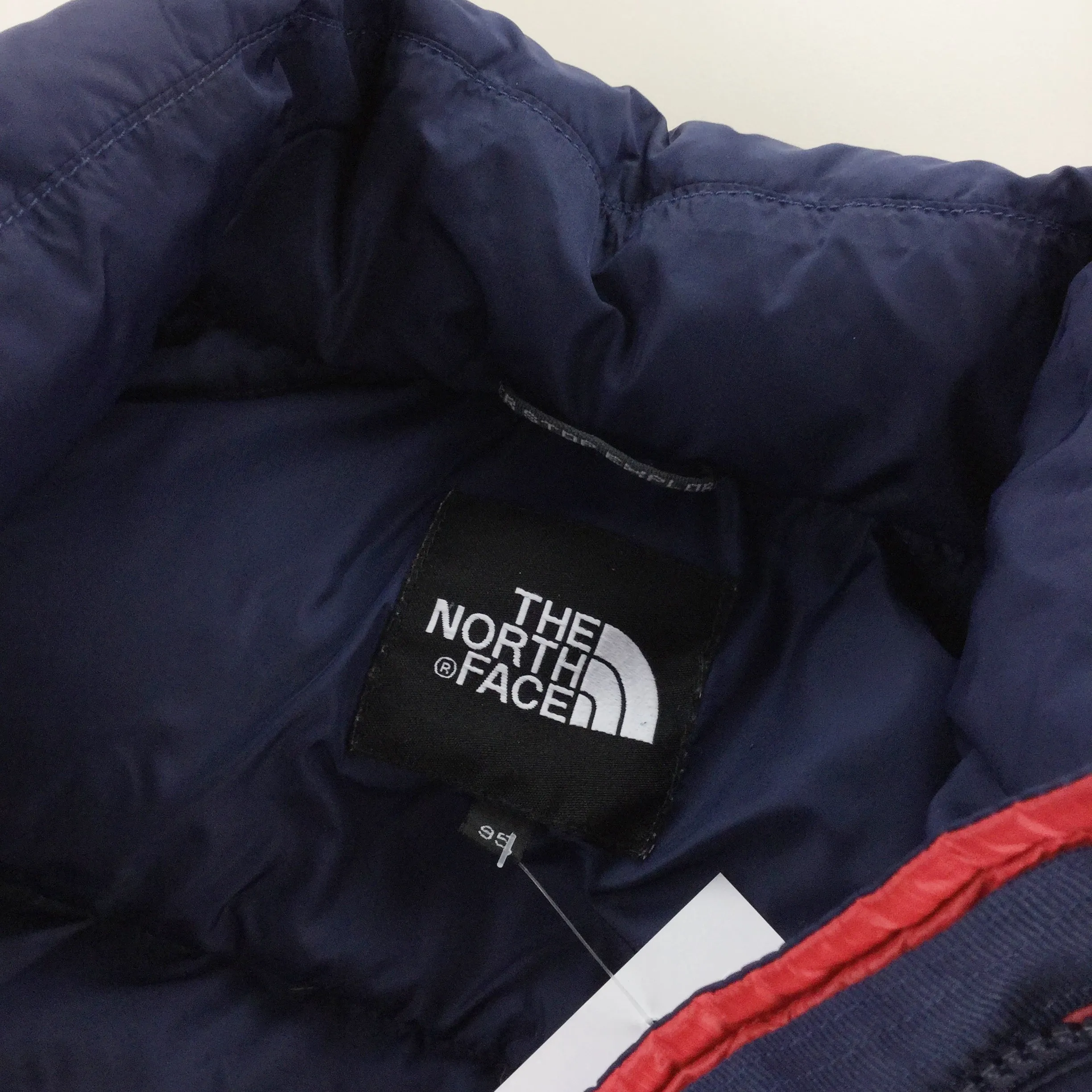 The North Face 700 Nuptse Puffer Jacket - Medium